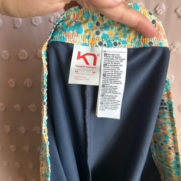 Kari Traa Signe Skort Dot Pattern Sz M Pastel Hiking - Picture 4 of 5